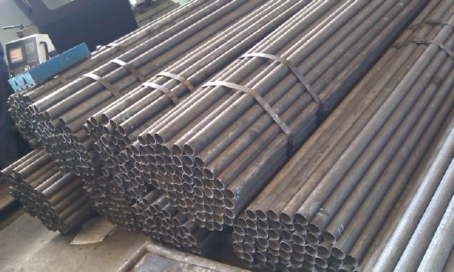 聊城無(wú)縫鋼管廠(chǎng)現貨供應薄壁無(wú)縫鋼管